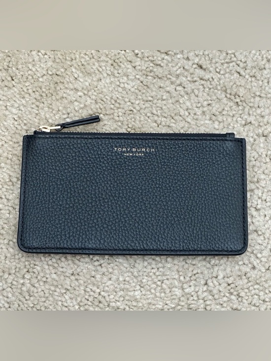 Tory Burch Handbags - Tory Burch Thea Zip Card Wallet‎ in Black Pebbled Leather VGUC